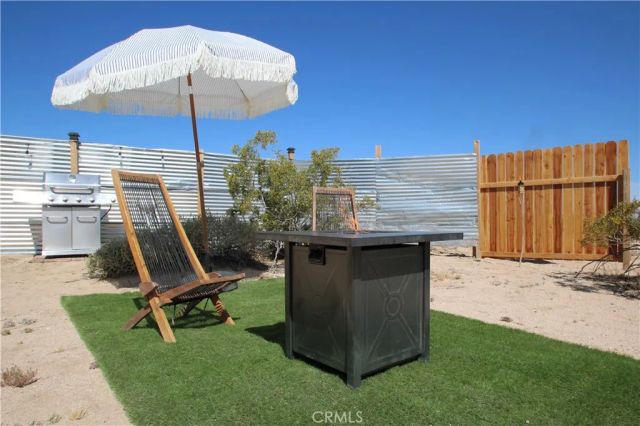 675 Pampas, 29 Palms, CA 92277