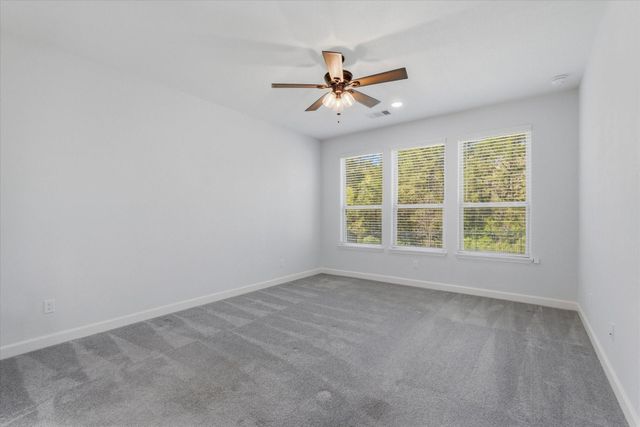 6048 Heritage Creek Lane, Conroe, TX 77304