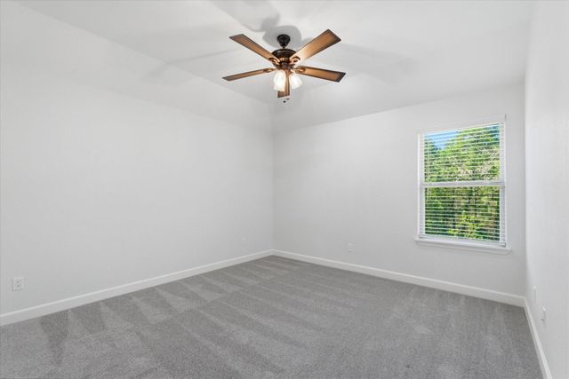 6048 Heritage Creek Lane, Conroe, TX 77304