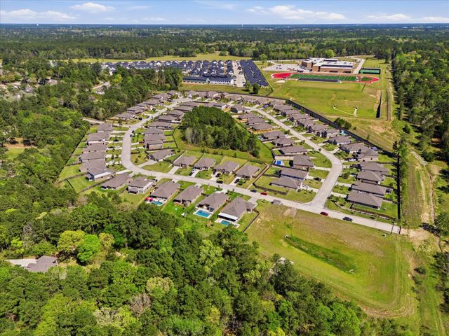 6048 Heritage Creek Lane, Conroe, TX 77304