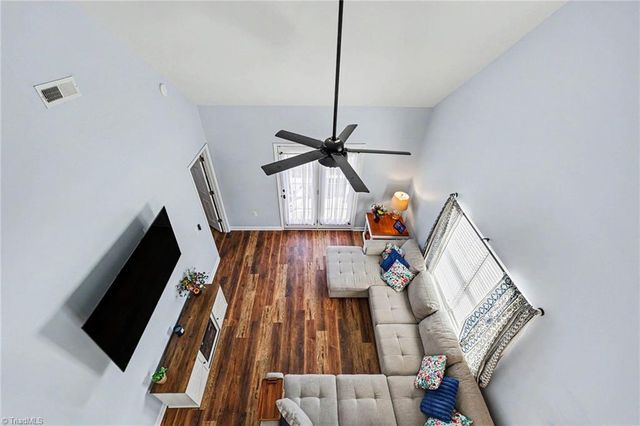 110 Goldfinch Avenue, Greensboro, NC 27409