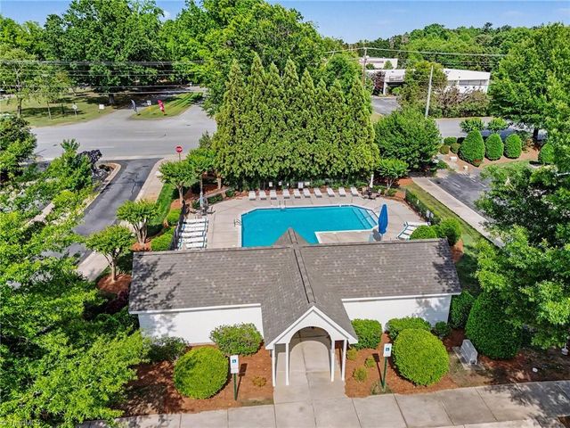 110 Goldfinch Avenue, Greensboro, NC 27409