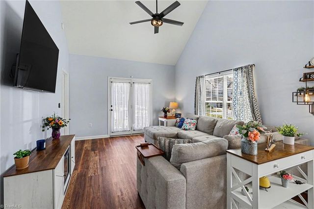 110 Goldfinch Avenue, Greensboro, NC 27409
