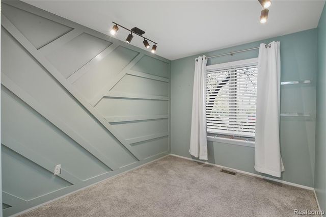 44273 Webster Road, Canton, MI 48187