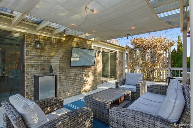 44273 Webster Road, Canton, MI 48187