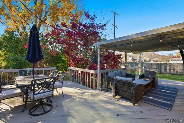 44273 Webster Road, Canton, MI 48187