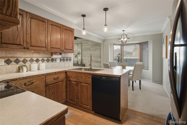 44273 Webster Road, Canton, MI 48187