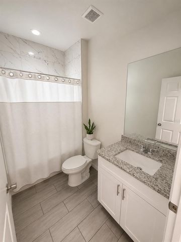 146 FLATFISH COURT, Kissimmee, FL 34759