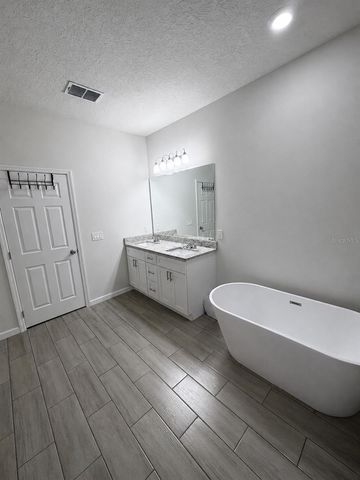 146 FLATFISH COURT, Kissimmee, FL 34759