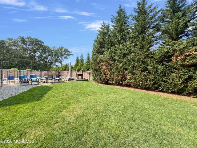 90 Haines Street, Lanoka Harbor, NJ 08734