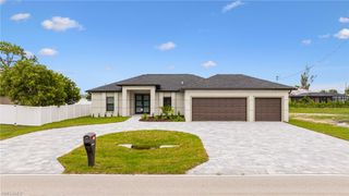 1117 SW Trafalgar PKWY, Cape Coral, FL 33991