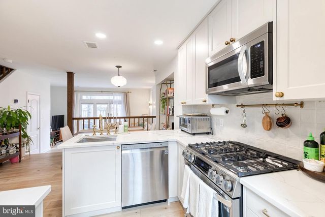 1928 ALICEANNA ST, Baltimore, MD 21231