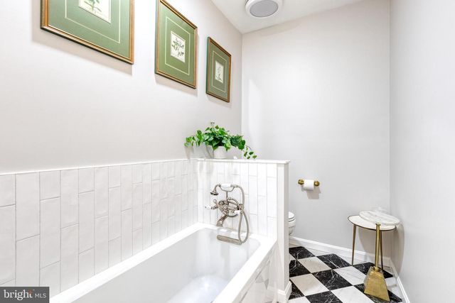 1928 ALICEANNA ST, Baltimore, MD 21231