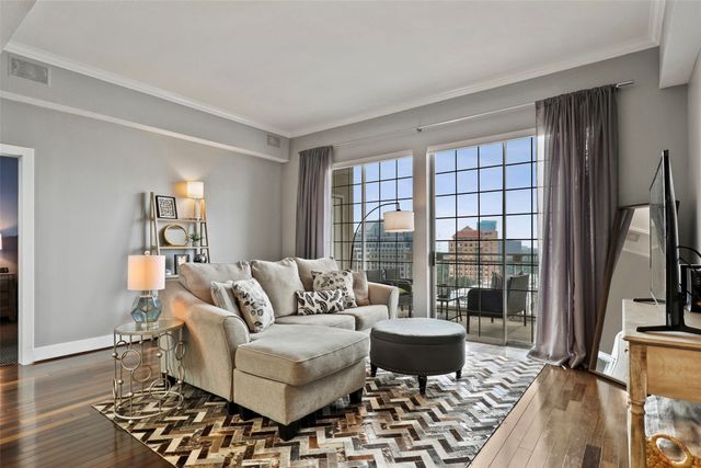 3225 Turtle Creek Boulevard 1220, Dallas, TX 75219