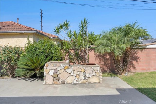 13517 Greenbrier, Bellflower, CA 90706