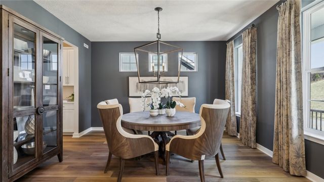 128 Victoria Drive, Findlay Twp, PA 15108