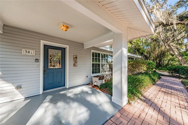 301 WASHINGTON AVENUE, Safety Harbor, FL 34695