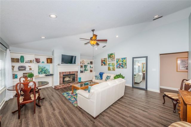 301 WASHINGTON AVENUE, Safety Harbor, FL 34695