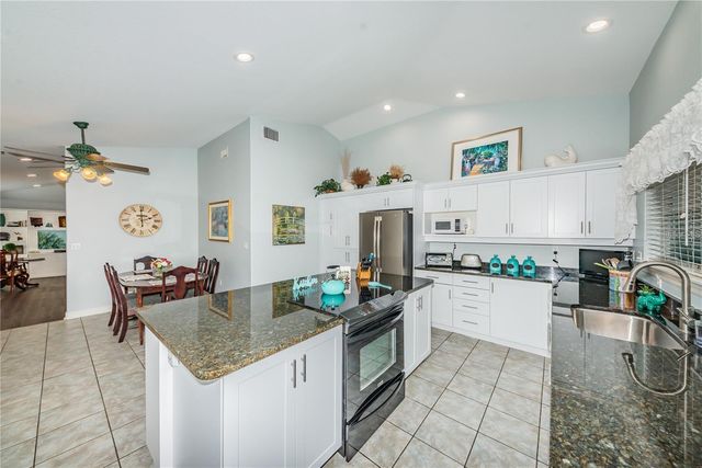 301 WASHINGTON AVENUE, Safety Harbor, FL 34695