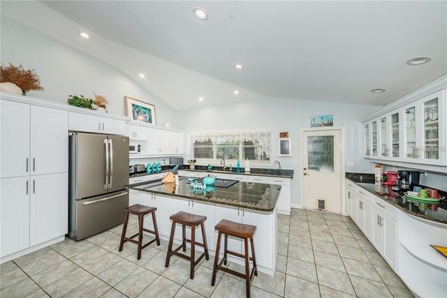 301 WASHINGTON AVENUE, Safety Harbor, FL 34695