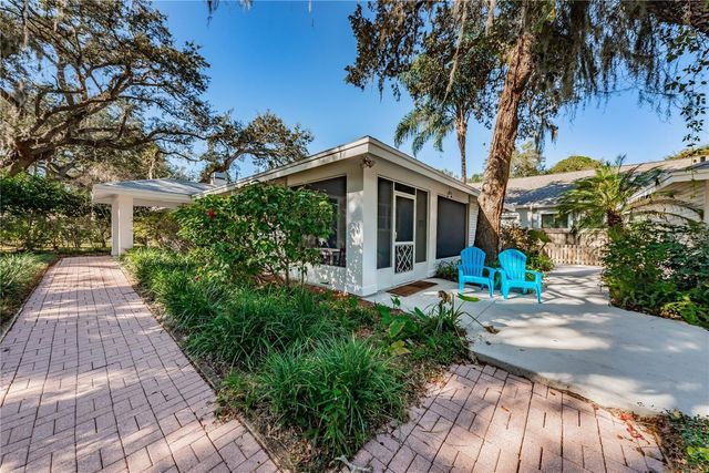 301 WASHINGTON AVENUE, Safety Harbor, FL 34695