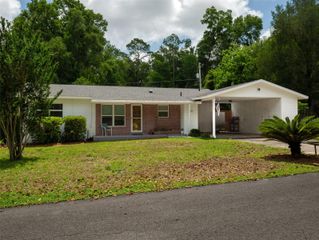 821 NW 20TH TERRACE, Gainesville, FL 32603