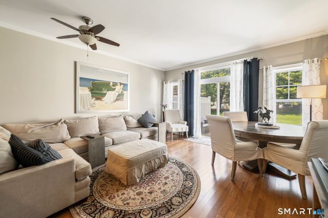 86 Park Place Circle, West Hartford, CT 06110