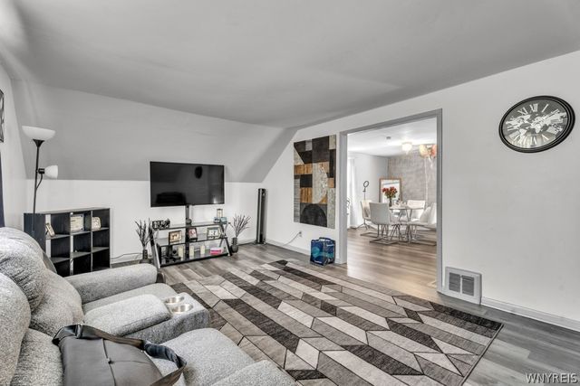 94 Connelly Avenue, Buffalo, NY 14215