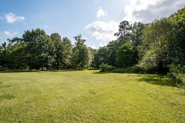 12588 Fm 1008, Dayton, TX 77535