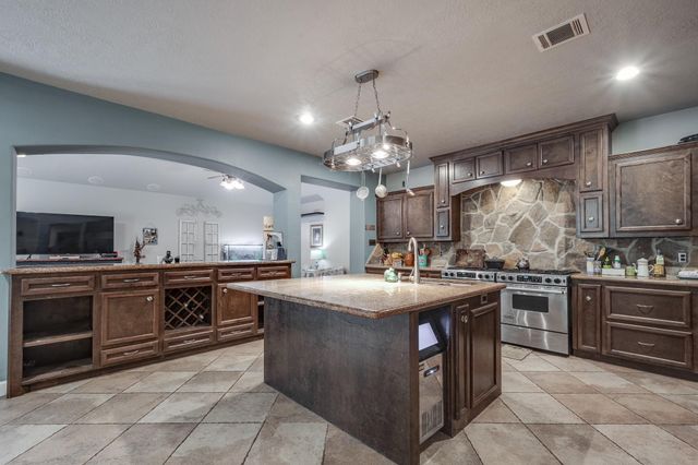 12588 Fm 1008, Dayton, TX 77535
