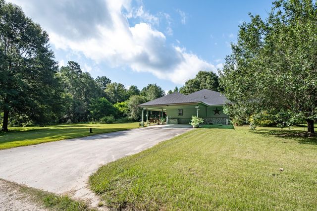 12588 Fm 1008, Dayton, TX 77535