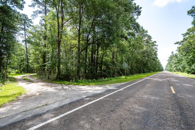 12588 Fm 1008, Dayton, TX 77535