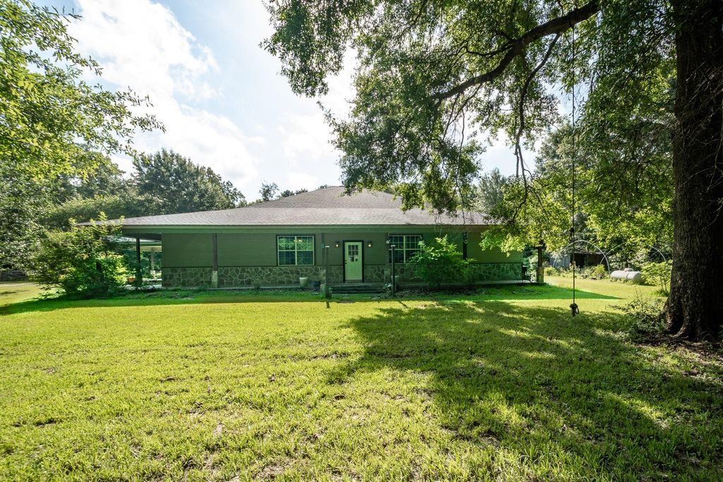 12588 Fm 1008, Dayton, TX 77535