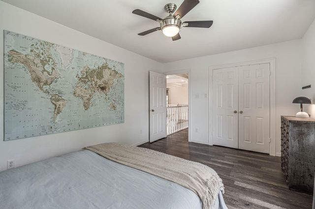 14119 Swallowfield Drive, Houston, TX 77077