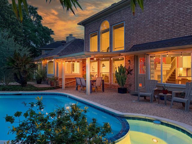 14119 Swallowfield Drive, Houston, TX 77077