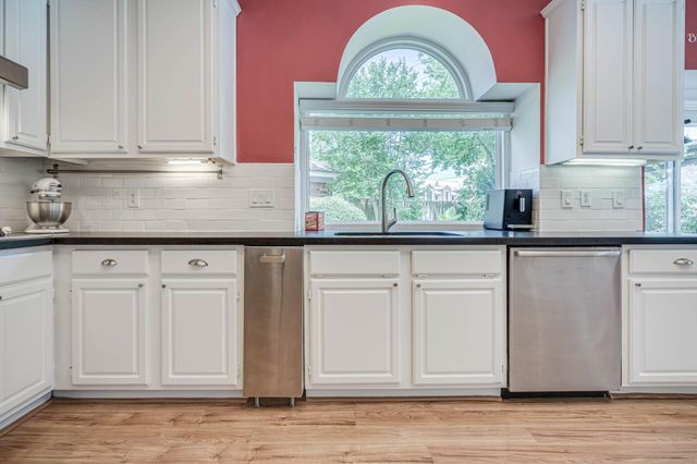 14119 Swallowfield Drive, Houston, TX 77077