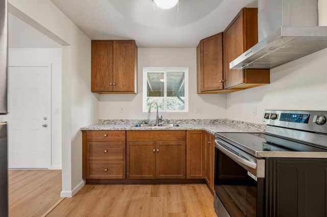 3816 Mahogany St, Sacramento, CA 95838