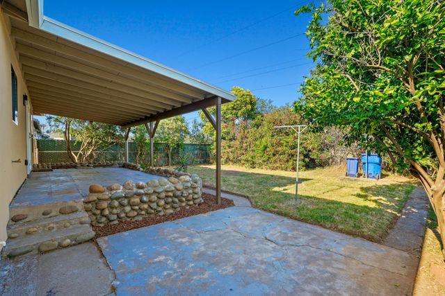 3816 Mahogany St, Sacramento, CA 95838
