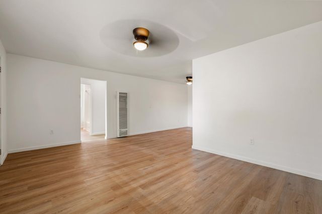 3816 Mahogany St, Sacramento, CA 95838