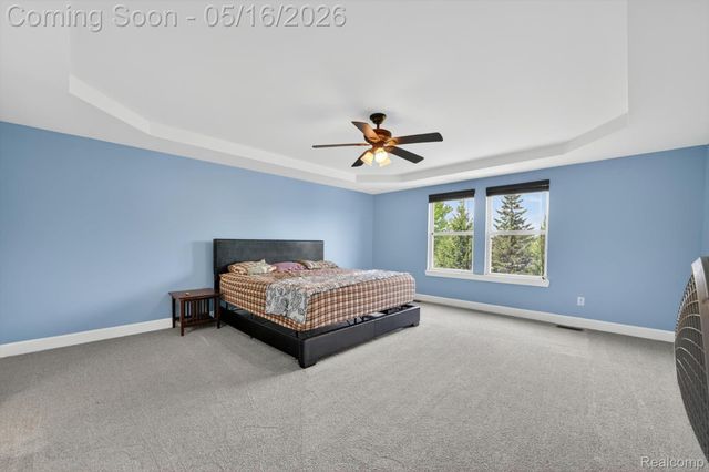54908 N Grenelefe Circle W, Lyon Charter Township, MI 48178