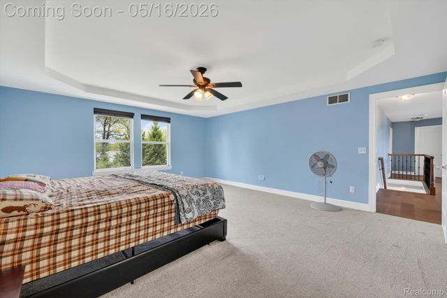 54908 N Grenelefe Circle W, Lyon Charter Township, MI 48178