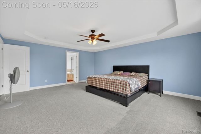 54908 N Grenelefe Circle W, Lyon Charter Township, MI 48178