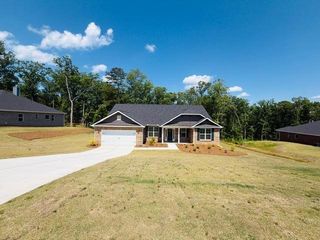 3390 Trevi Trail, Douglasville, GA 30135