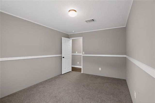 6 Breezewood Drive, Hampton, GA 30228