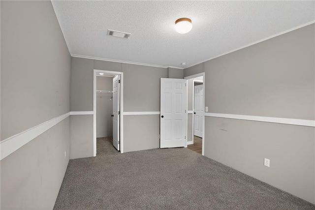 6 Breezewood Drive, Hampton, GA 30228