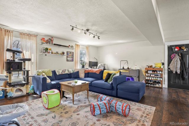 4132 S Richfield Way, Aurora, CO 80013