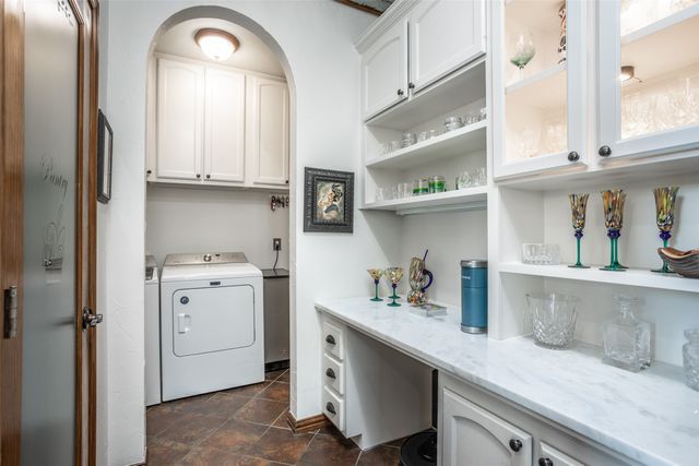 229 Southside Drive, Gainesville, TX 76240
