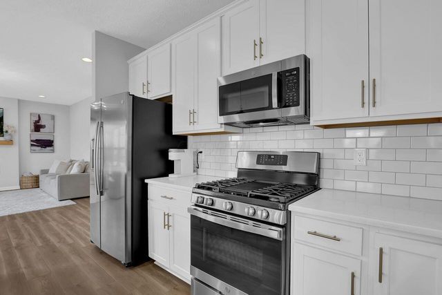 6886 Gelderland Drive, Hilliard, OH 43026