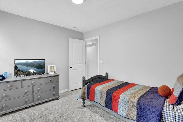6886 Gelderland Drive, Hilliard, OH 43026
