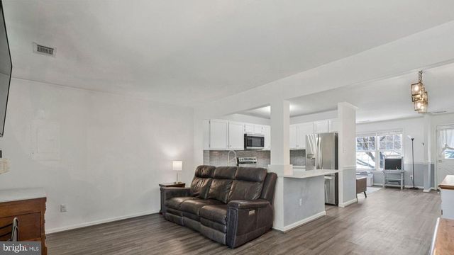 6064 OLD LANDING WAY, Burke, VA 22015